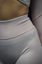 SHORT STRETCH